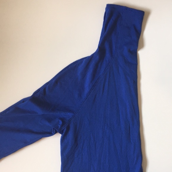 Oiselle XS long sleeve running shirt - Picture 9 of 9